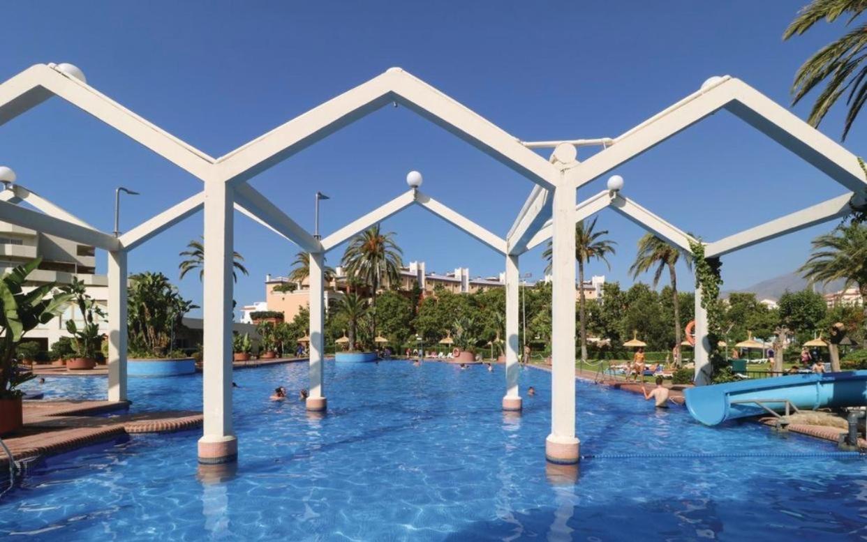 Apartamento Costa Del Sol بينالماذينا المظهر الخارجي الصورة